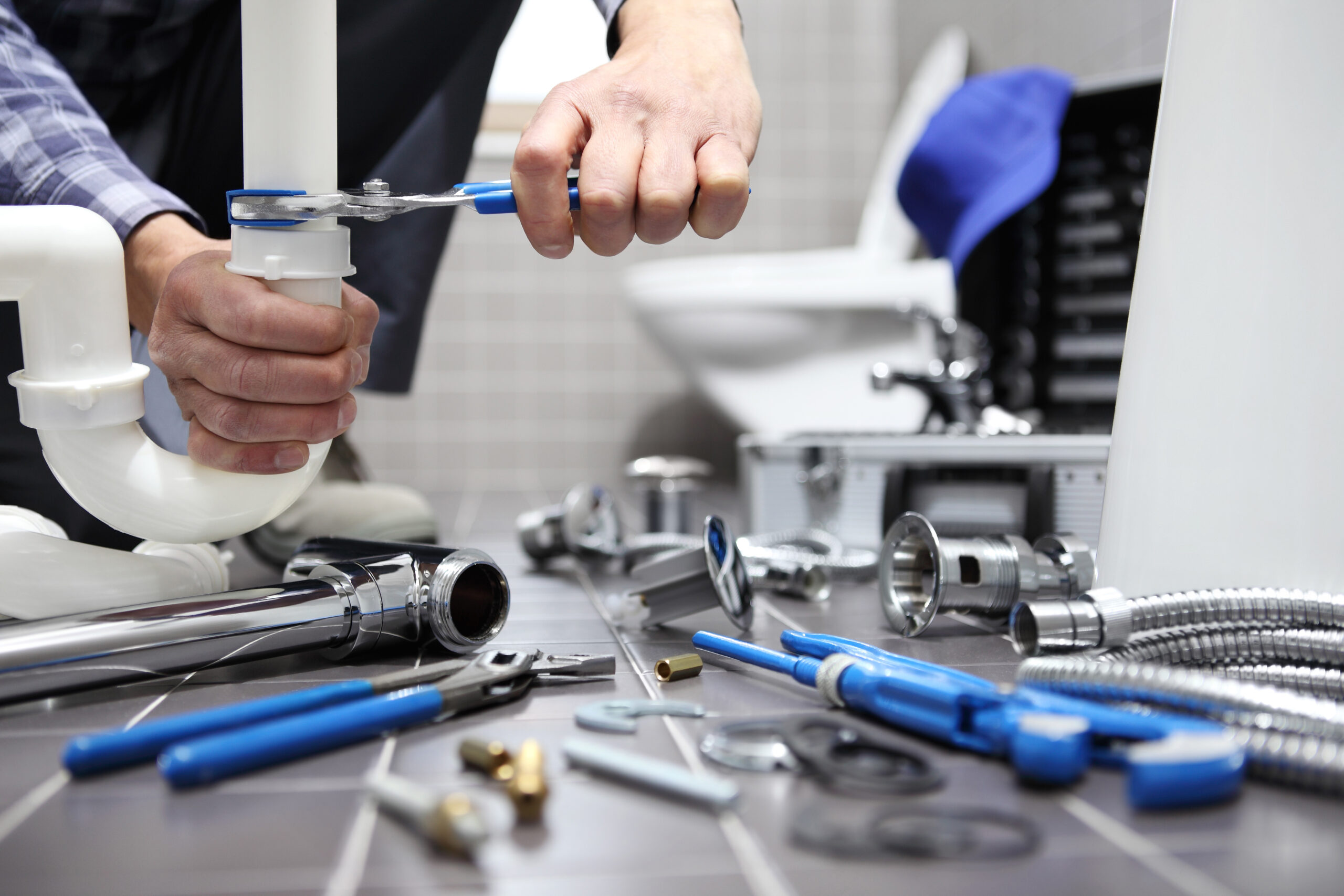 Professional Plumbers in Toronto